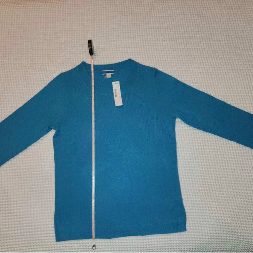 JCrew 100% cashmere blue sweater